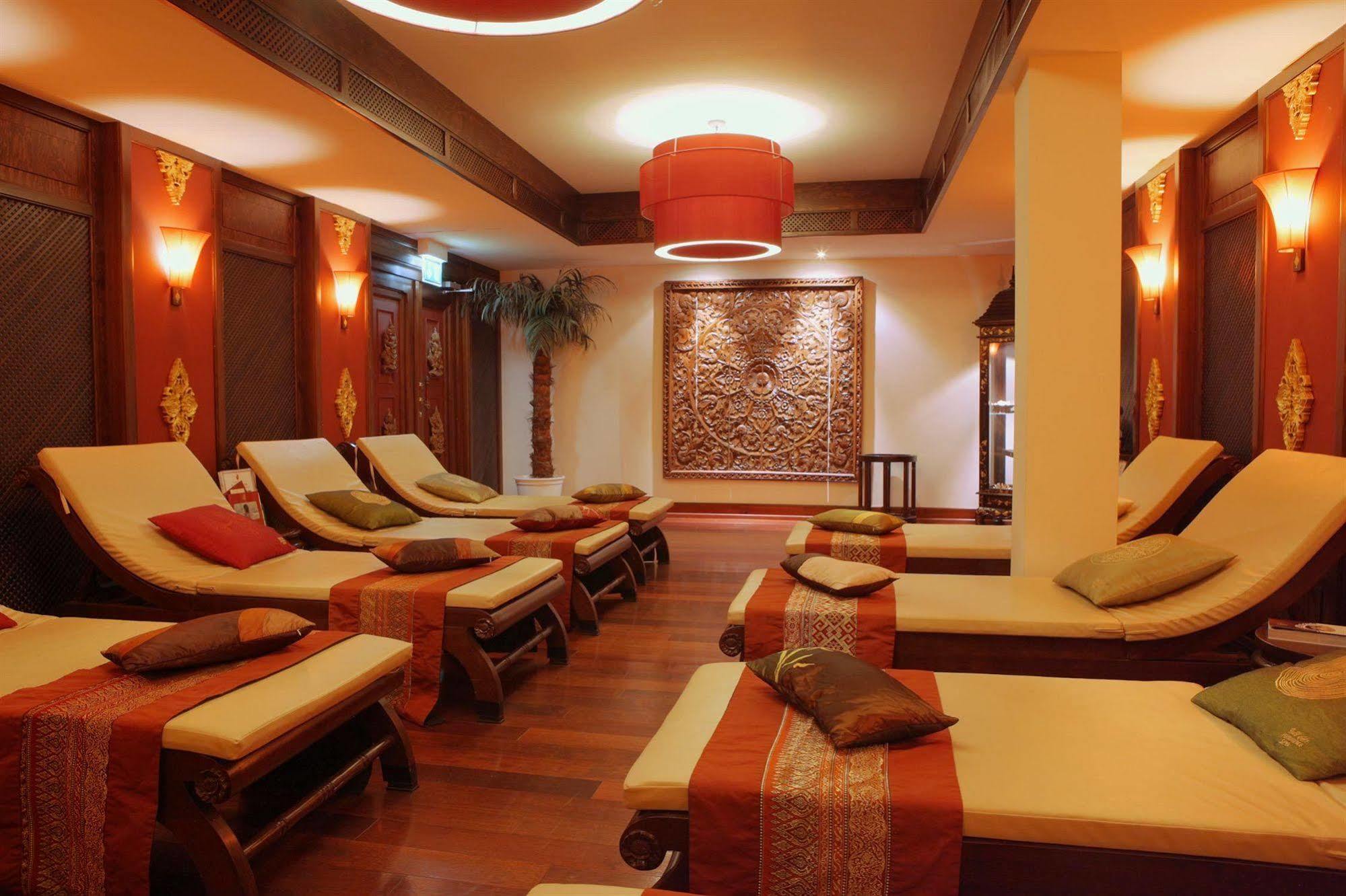 Seetelhotel Ahlbecker Hof Heringsdorf  Exterior foto A relaxation room at a spa